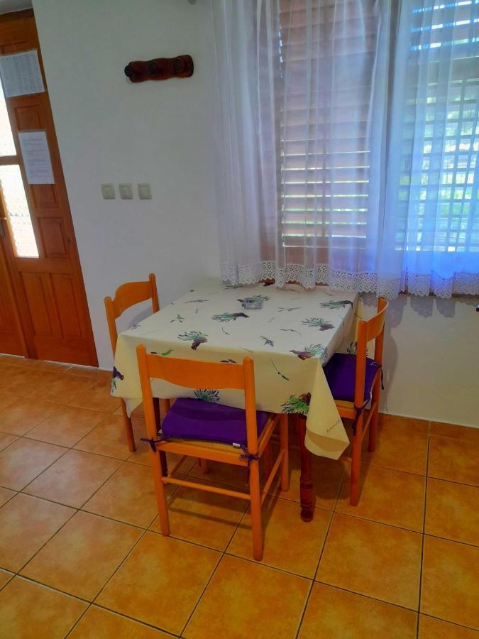 Vila House Fantazija Kampor Exteriér fotografie